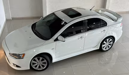 Lancer gt 2.0 2013 com teto panoramico, super conservado, bancos em couro, rodas aro 18,