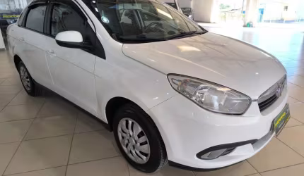 Fiat grand siena attractiv 1.4 - branca - 2012/2013