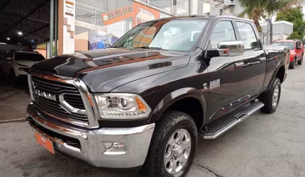 Ram 2500 6.7 i6 24v slt cabine dupla turbo diesel laramie 4x4 automático