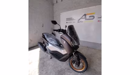 Yamaha nmax connected 160 abs 2025