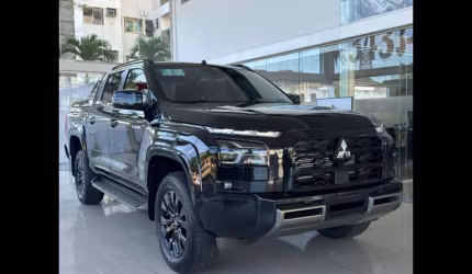 Mitsubishi triton 2.4 biturbo diesel cd katana 4x4 automático