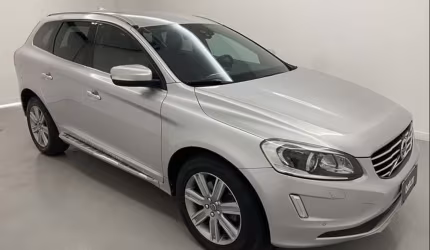 Volvo xc60 2.4 d5 kinetic diesel awd 4p automático