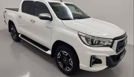 Toyota hilux 2.8 srx 4x4 cd 16v diesel 4p automático