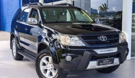 Toyota hilux sw4 srv d4-d 4x4 3.0 tdi dies. mec  - preta - 2008/2008