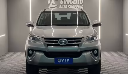 Toyota hilux sw4 srv 4x2 2.7 flex 16v aut.