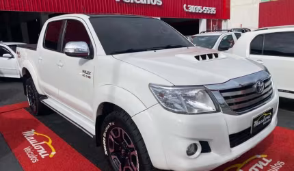Toyota hilux cd4x4 srv 2015