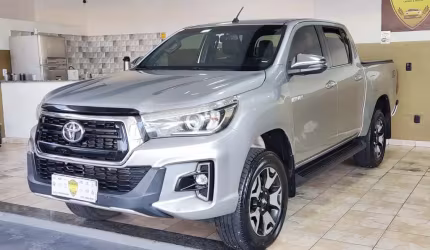 Toyota hilux 2.8 tdi srx plus cd 4x4 4p