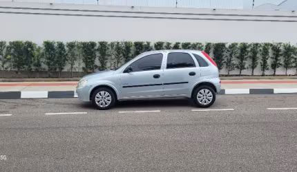 Corsa hatch ar e direção hidraulica