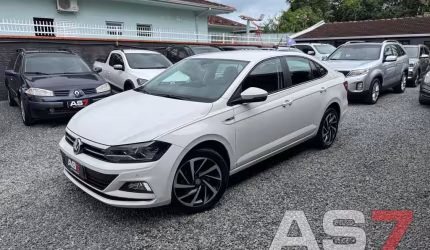 Volkswagen virtus highline 200 tsi 1.0 flex 12v aut  - branca - 2021/2022