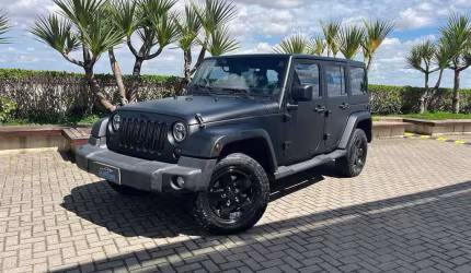 Jeep wrangler 2011 3.8 unlimited sahara 4x4 v6 12v gasolina 4p automático