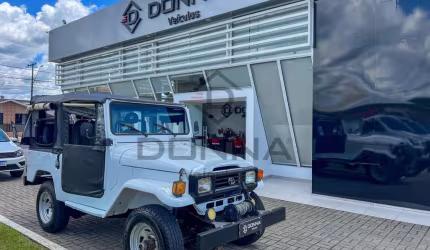 Toyota bandeirante diesel  - branca - 1989/1989