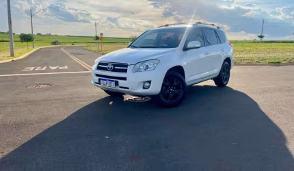 Toyota rav 4 2.4 16v 4p automático