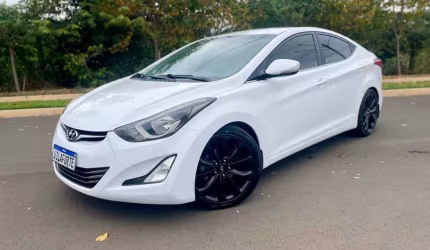 Hyundai elantra 2.0 16v 4p flex gls automático