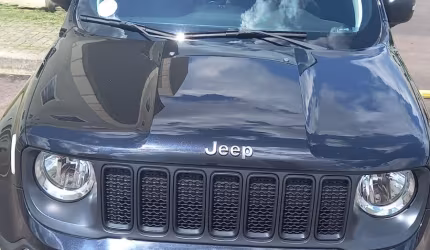 Jeep renegade à venda.