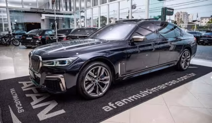 Bmw m760li v12 6.6 bi-tb 585cv c/teto aut./2020