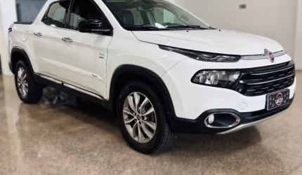 Fiat toro 2.0 4x4 volcano diesel aut ipva 2025 pago periciada revisada