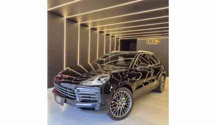Porsche cayenne 2022 3.0 v6 e-hybrid awd tiptronic s