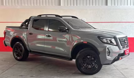 Nissan frontier pro4x 2023
