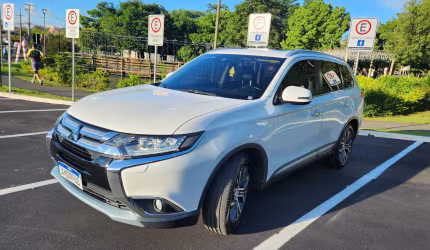 Mitsubishi outlander 2.2 165cv 4x4 diesel aut. 2018 diesel 7 lugares
