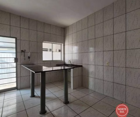 Casa com 2 dormitórios para alugar, 60 m² por R$ 1.765,00/mês - Palmeiras - Belo Horizonte/MG