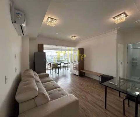 Apartamento mobiliado para locação e venda no Brooklin, São Paulo.