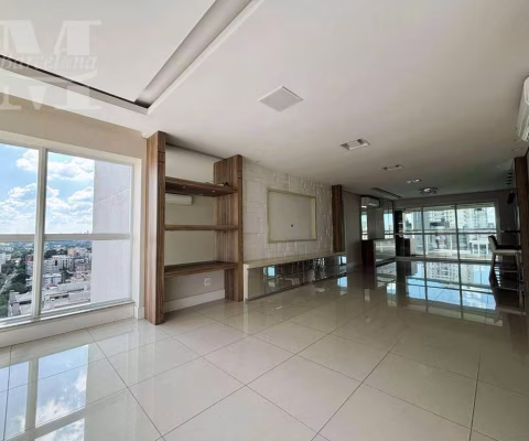 Raro apartamento com 193m² de área interna, andar alto, ensolarado. Tudo prontinho para receber você e sua família!