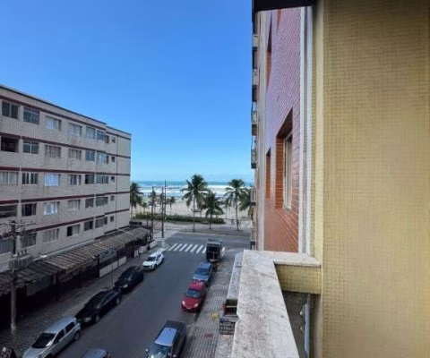 ESTE VENDE RÁPIDO! 2 DORMS MOBILIADO EM PRÉDIO FRENTE MAR  POR APENAS...