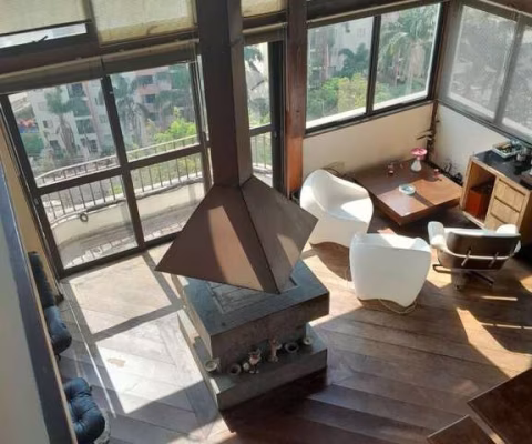 Cobertura Duplex 4 dorms., 3 suits., 4 vagas