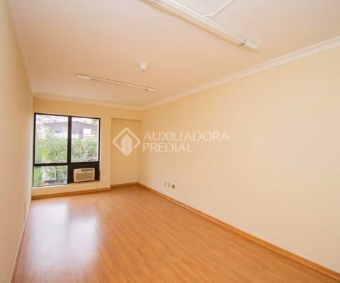 Sala comercial para alugar na Avenida Montenegro, 186, Petrópolis, Porto Alegre