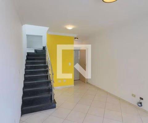 Casa à Venda - Jardim Éster Yolanda, 2 Quartos,  110 m2