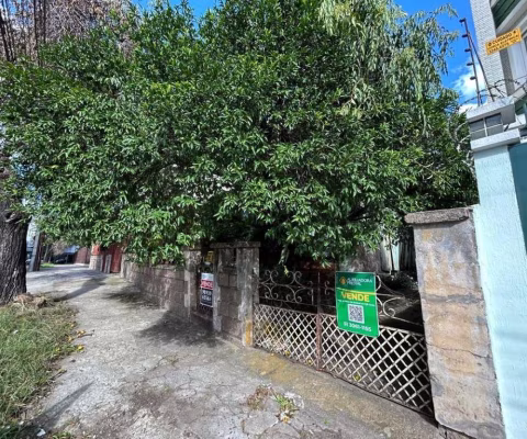 Terreno em condomínio fechado à venda na Rua Brito Peixoto, 339, Passo da Areia, Porto Alegre