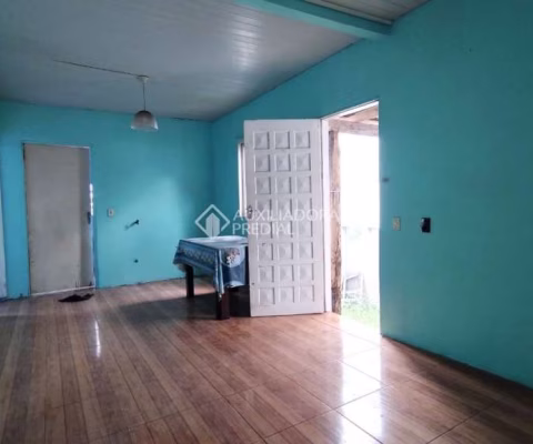 Casa com 2 quartos à venda na LISBOA, 144, Sol Nascente, Estância Velha