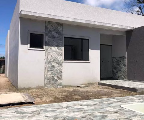 Casa 3 quartos e piscina - Balneário Canoas - Pontal do Paraná