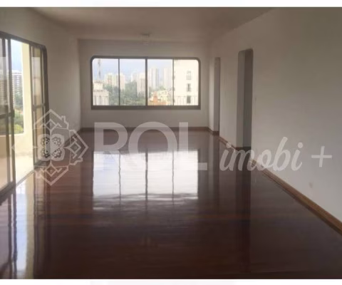 COBERTURA 648 M² - 6 SUÍTES - 6 VAGAS - SANTO AMARO - VENDA OU LOCAÇÃO