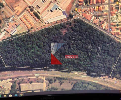 Excelente área com 95.510 m² à venda em Atibaia-SP.