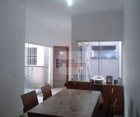 Casa com 3 dormitórios à venda, 180 m² de terreno e 127,00m² de construção por R$ 530.000 - Parque Novo Mundo - Americana/SP