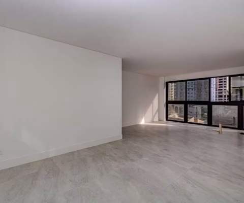 Apartamento à venda no Ed. Vênus de Milo em Balneário Camboriú