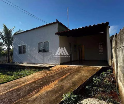 Vendo chácara de 1000m²com excelente localização.