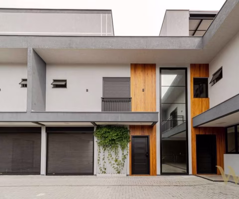 Casa com 3 quartos à venda na Rua Pio XII, 445, Bom Retiro, Joinville