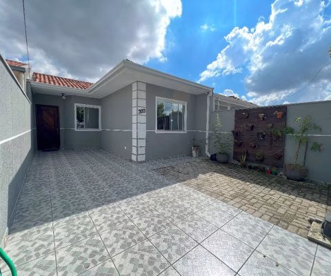 Casa 03 quartos a venda no bairro Ouro Fino em São Jose dos Pinhais