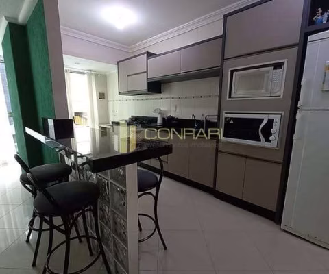 Apartamento na região central da Meia Praia