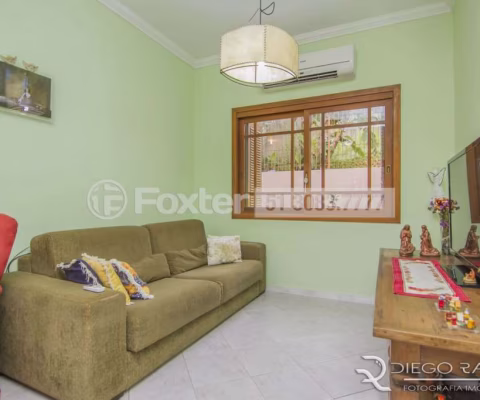Casa com 3 quartos à venda na Rua Edgar Luiz Schneider, Jardim Isabel, Porto Alegre