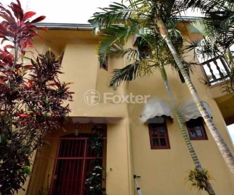 Casa com 3 quartos à venda na Rua Ruben Berta, 260, Jardim Leopoldina, Porto Alegre