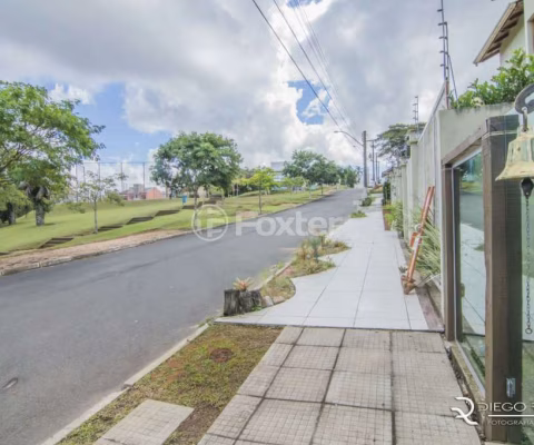 Casa em condomínio fechado com 2 quartos à venda na Rua Wilma Perpétuo, 126, Mário Quintana, Porto Alegre
