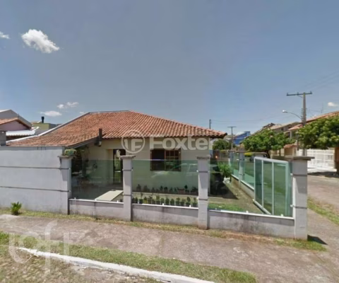 Casa com 2 quartos à venda na Rua Montana, 11, Mato Grande, Canoas
