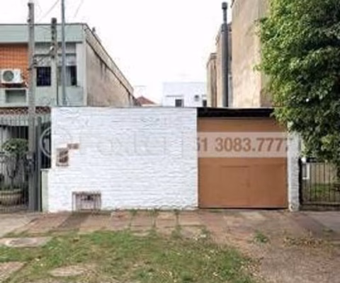Terreno à venda na Rua Francisco Ferrer, Rio Branco, Porto Alegre