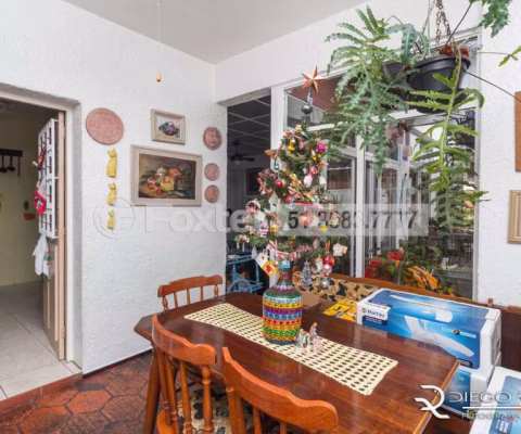 Casa com 4 quartos à venda na Alameda Eduardo Guimarães, Três Figueiras, Porto Alegre