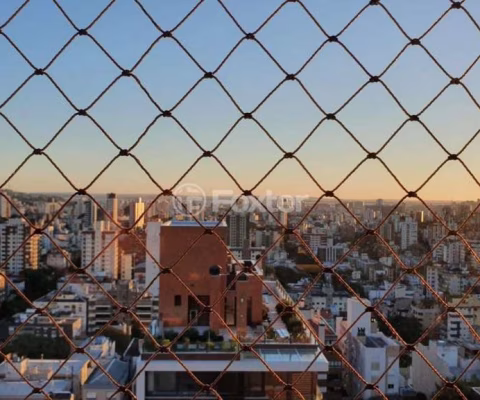Apartamento com 3 quartos à venda na Rua Professor Fitzgerald, Petrópolis, Porto Alegre