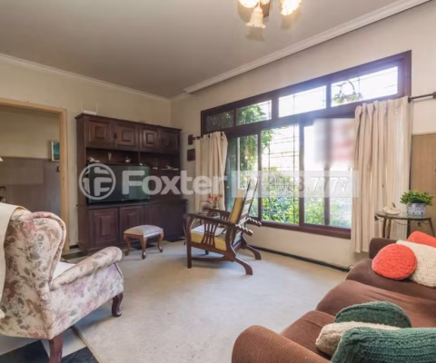 Casa comercial com 4 salas à venda na Travessa Trindade, Jardim Lindóia, Porto Alegre