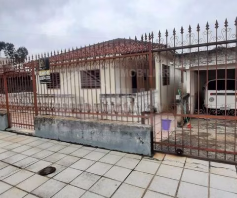 Casa Residencial com 3 quartos  à venda, 440.00 m2 por R$530000.00  - Jardim Carvalho - Ponta Grossa/PR